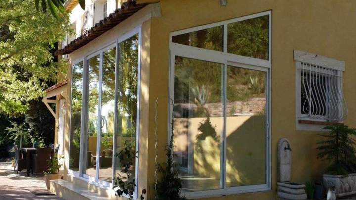 Rénovation de véranda vitrée, Les Arcs