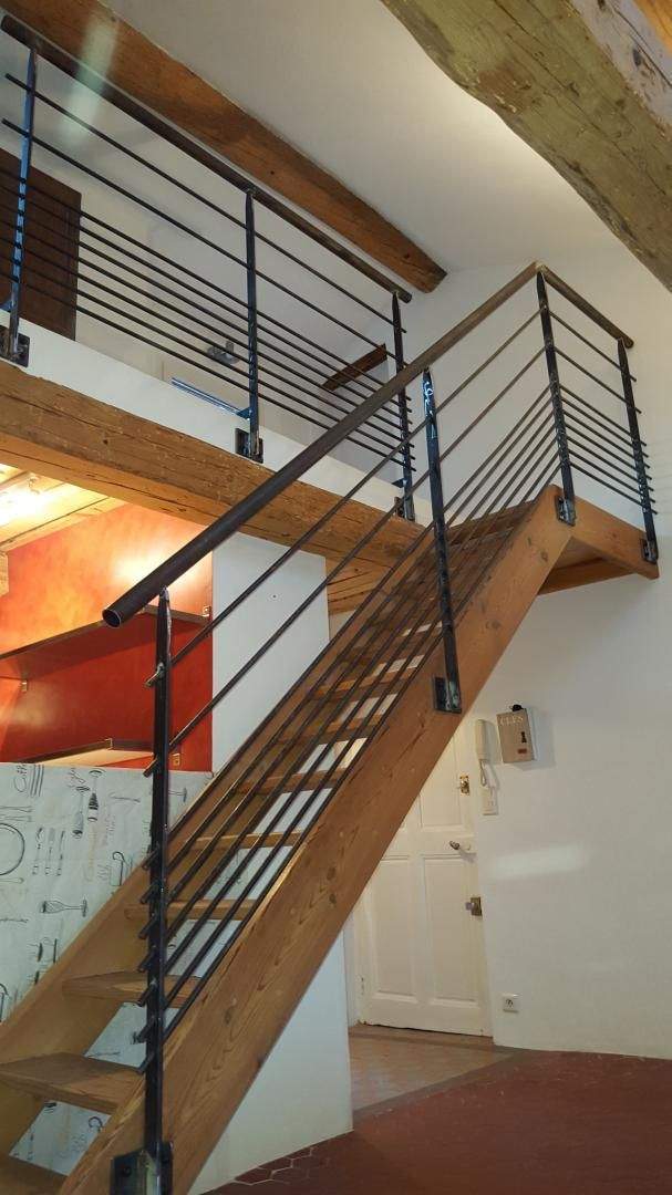 Escalier en bois avec garde-corps sur mesure, Les Arcs